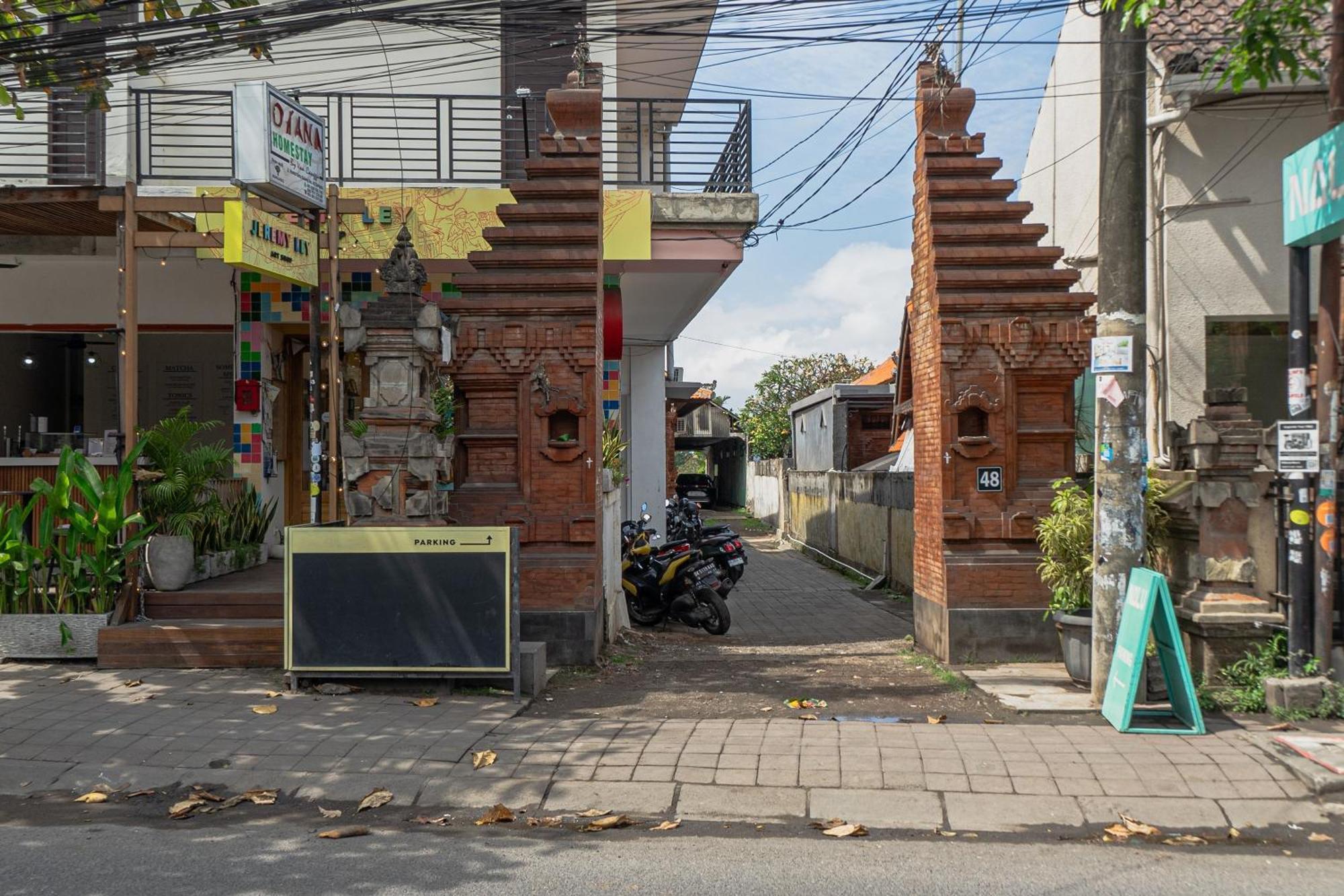 Azalea Homestay & Villa Canggu  Ngoại thất bức ảnh